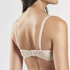 Soutien-gorge bandeau coques confort armatures nude