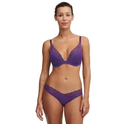 Soutien-gorge coque plongeant violet Passionata