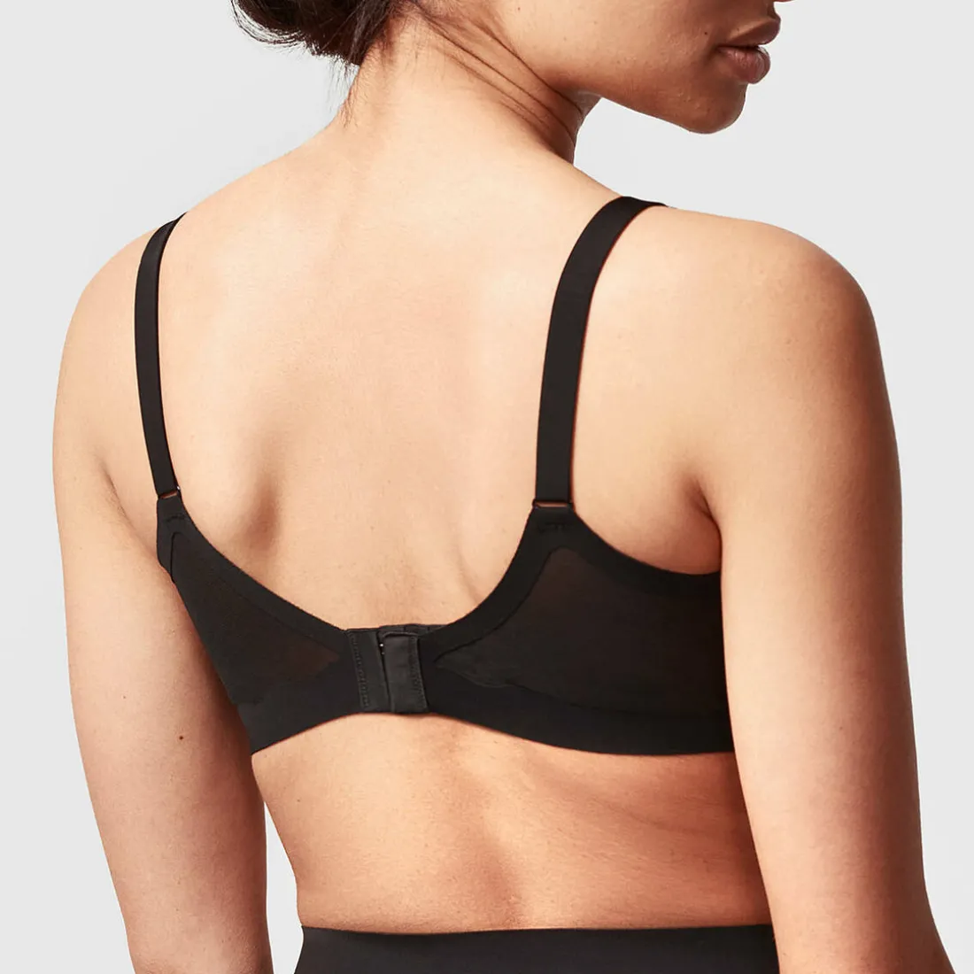 Soutien-gorge coques armatures - Noir