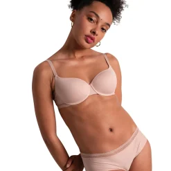 Soutien-gorge corbeille à armatures rose