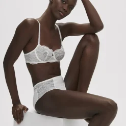 Soutien-gorge corbeille naturel