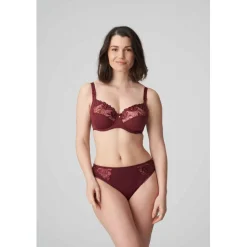 Soutien-gorge emboitant armatures - Rouge Prima Donna