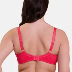Soutien-gorge emboitant avec armatures