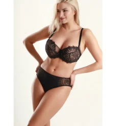 Soutien-gorge emboitant avec armatures Penelope noir dentelle