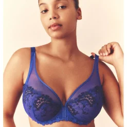 Soutien-gorge emboitant décolleté plongeant bleu