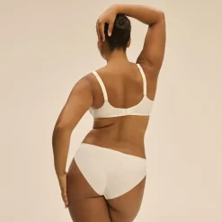 Soutien-gorge emboîtant Plongeant