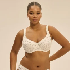Soutien-gorge emboîtant Plongeant