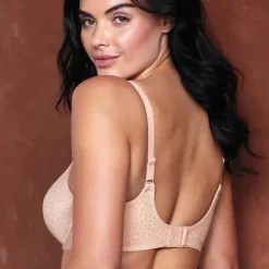 Soutien-gorge moulé