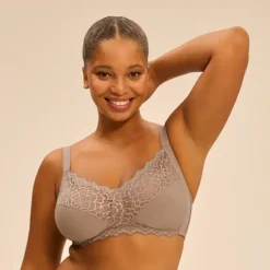 Soutien-gorge sans-armatures structuré