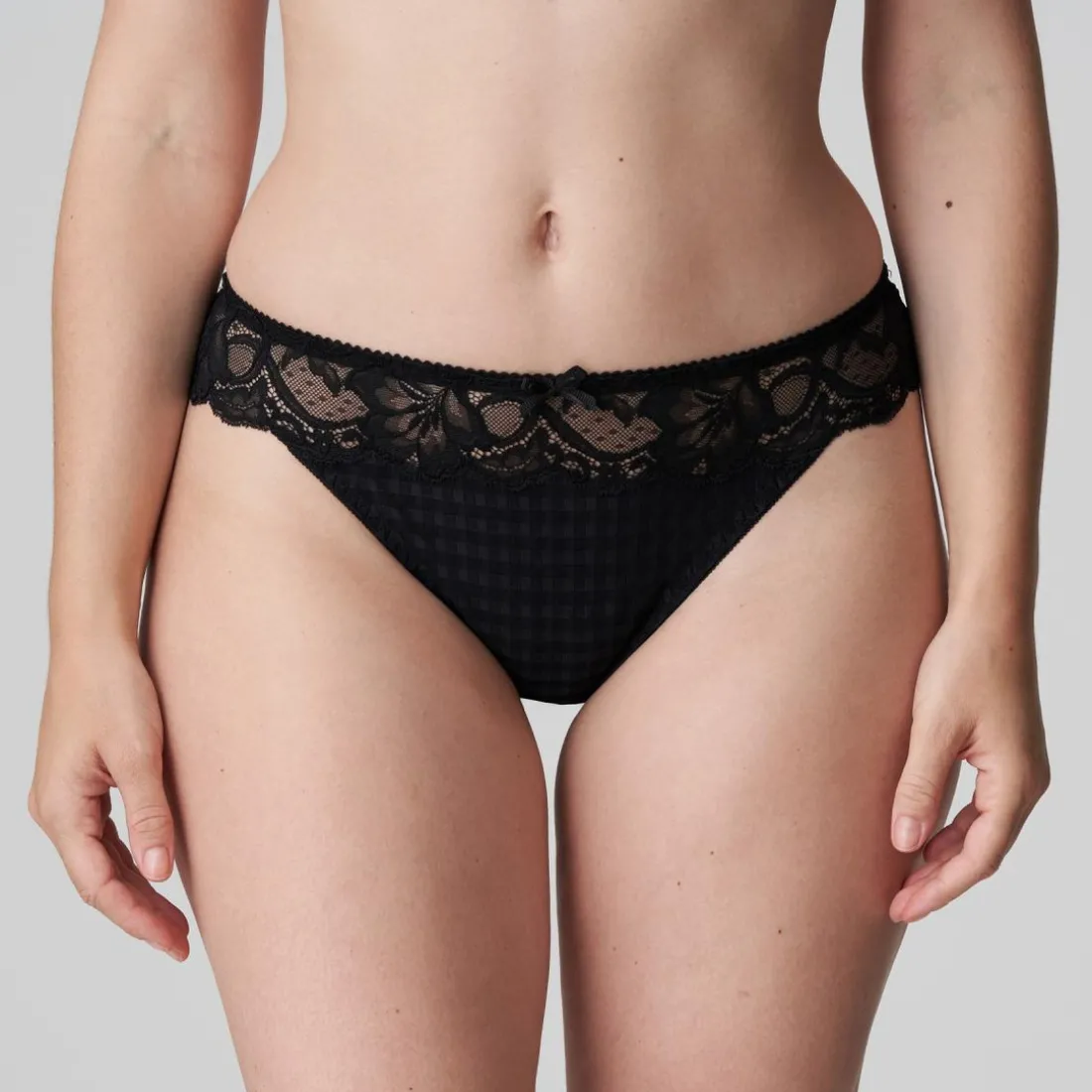 String Prima Donna noir