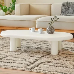 Table basse arrondie avec pieds colonnes Roady Crème