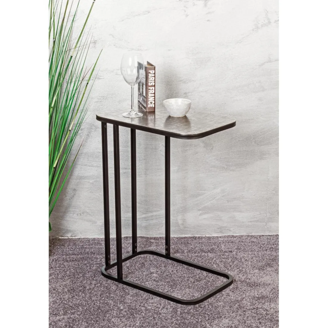 Table d'appointe en tube d'acier laqué noir, plateau en structure aluminium argenté