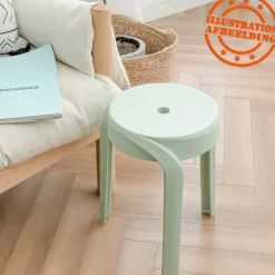 Tabouret bas empilable 'POMPA' en matière plastique vert clair