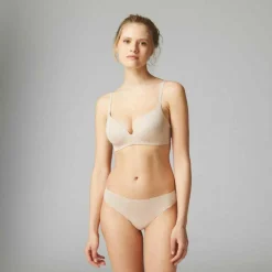 Tanga - Nude