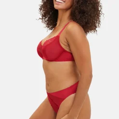 Tanga rouge