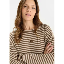 Tee-Shirt marron Isla