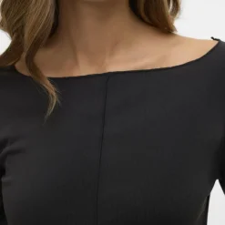 Top manches longues en lyocell Maggie noir Zara