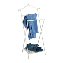 Valet de chambre blanc vintage